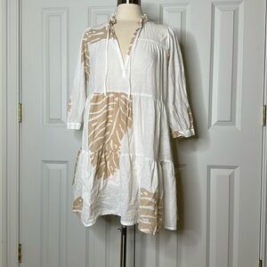 Honorine Giselle White and Tan Leaf Macadamia Print Mini Dress SzSmall